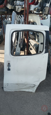 Fiat Fiorino sol sürgülü kapı orijinal çıkma