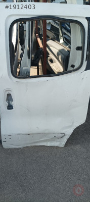 Fiat Fiorino sol sürgülü kapı orijinal çıkma