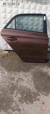 Hyundai i20 sağ arka kapı orijinal çıkma