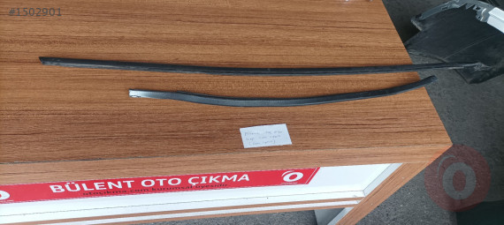 Renault Fluence sağ arka kapı Çıtası