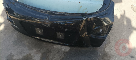 Nissan Qashqai bagaj kapağı orijinal çıkma