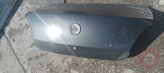 Fiat Linea bagaj kapağı hatasız boyasız orijinal çıkma