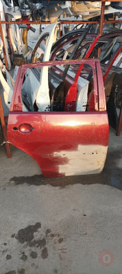 Volkswagen Polo sağ arka kapı orijinal çıkma