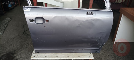 Citroen C4 orijinal çıkma sağ ön kapı