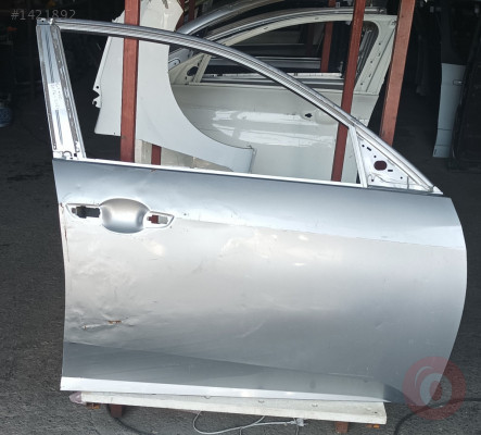 Honda Civic orijinal çıkma sağ ön kapı