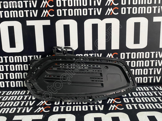 Mercedes Cla A117 sis çerçevesi A117885222-A1178852322