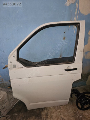 VOLKSWAGEN TRANSPORTER T6 SOL ÖN KAPI BOYASIZ DOLU