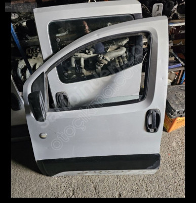 PEUGEOT BİPPER SOL ÖN KAPI DOLU