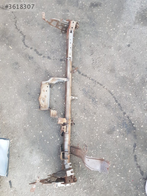 RENAULT KANGOO 3 GÖĞÜS DEMİRI