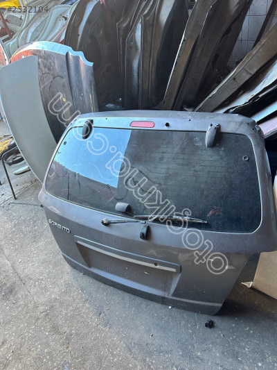 Kia sorento bagaj kapağı