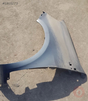 Renault clio 3 sol ön çamurluk