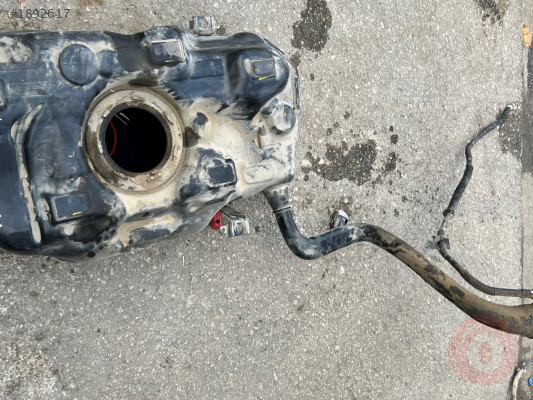 Fiat egea 1.3 yakıt deposu