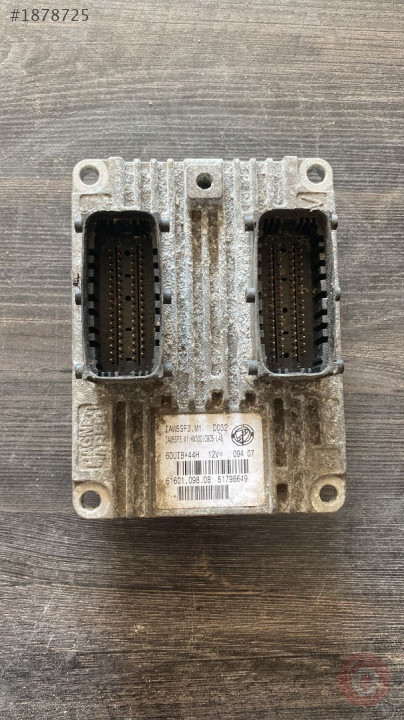 FIAT PUNTO CİKMA MOTOR BEYNI 1 AW 5SF3.M1