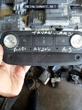 Audi A3 tavan lambasi