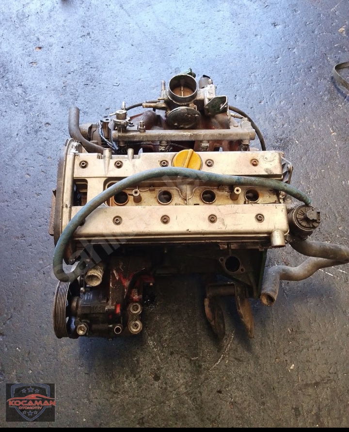 Opel Vectra 2.0 motor